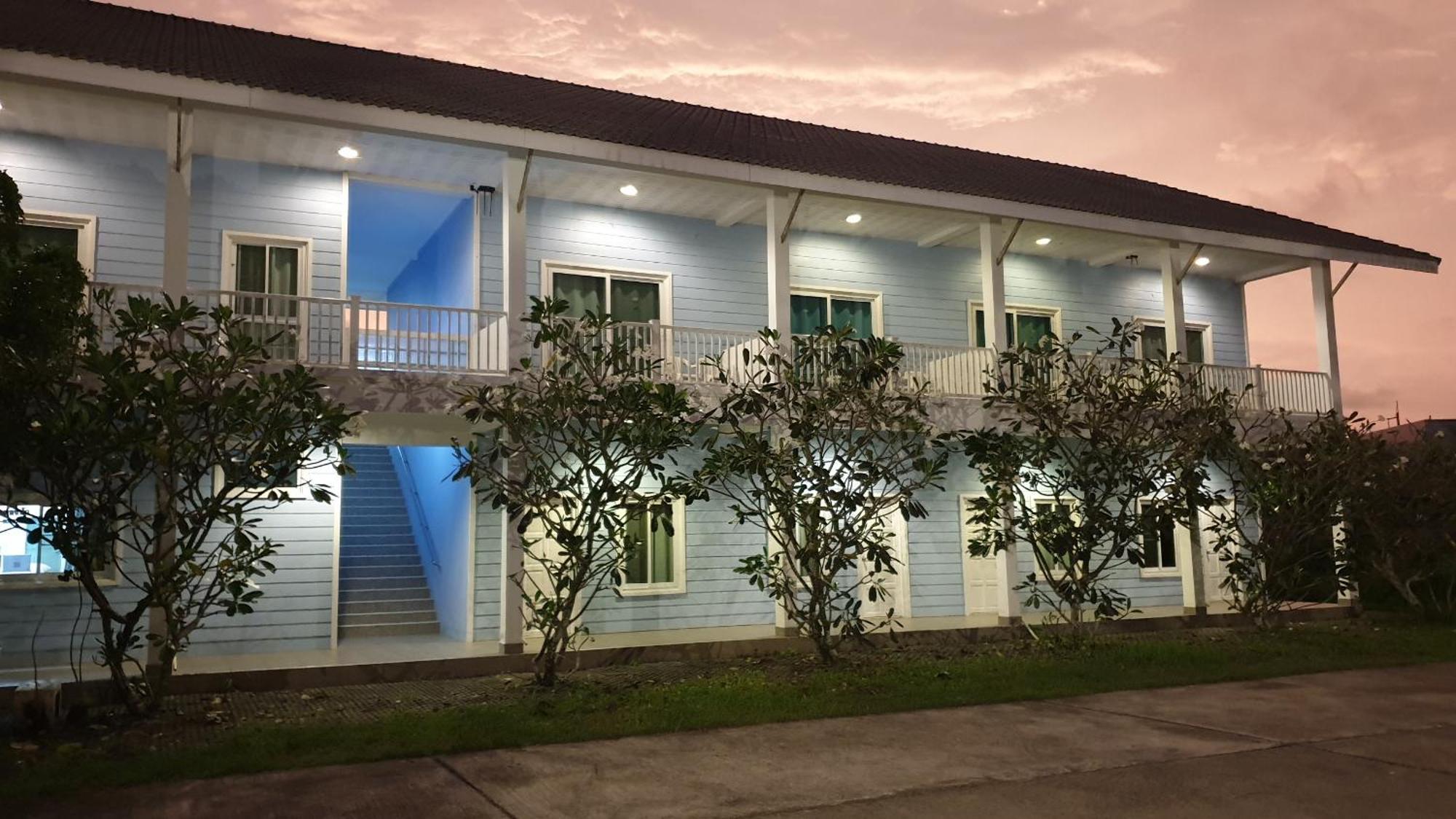Vanilla Ville Resort Khlong Thom Exterior photo